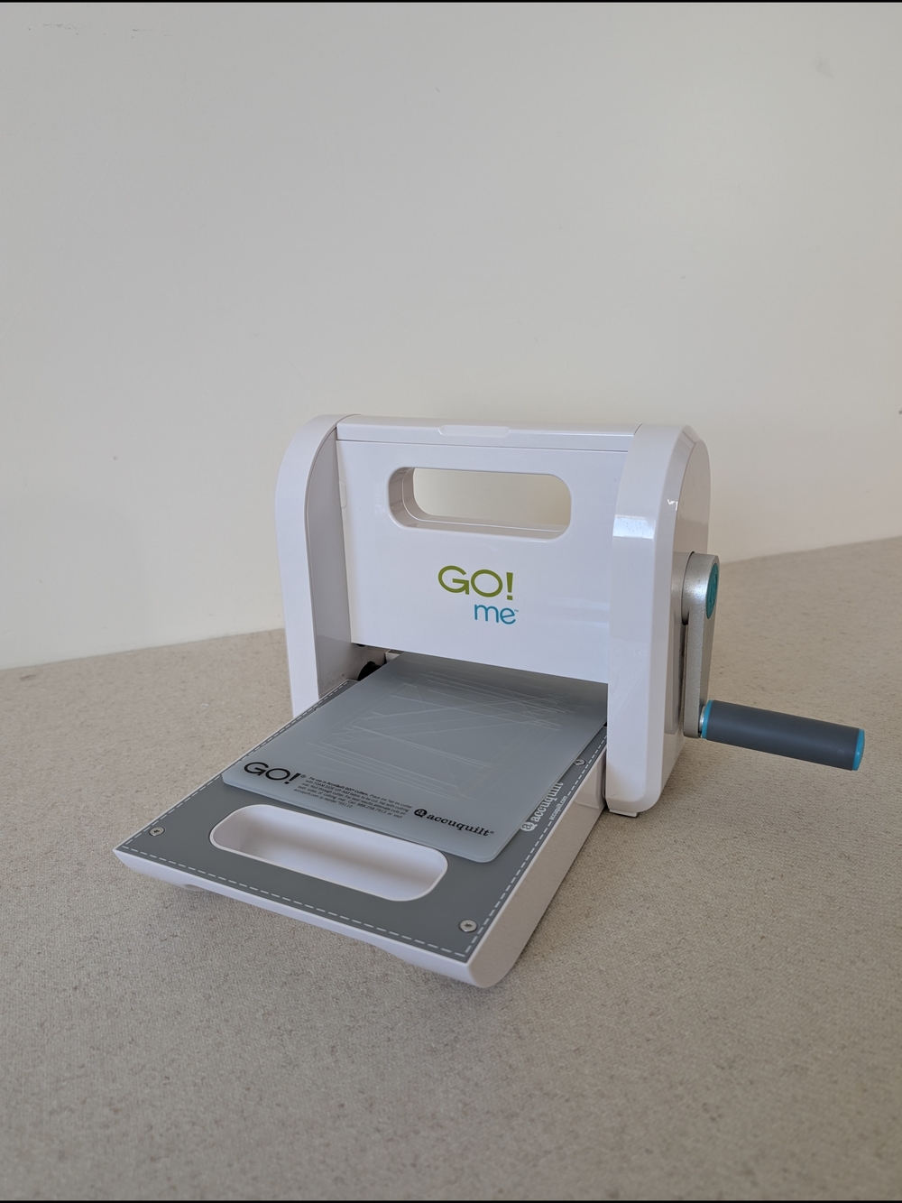 Accuquilt Go Me! Quilting Die Cutting Machine with Mat No Accessories